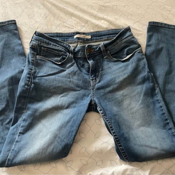 Skinny Jeans (Old Navy/ Levis) - Picture 1 of 4